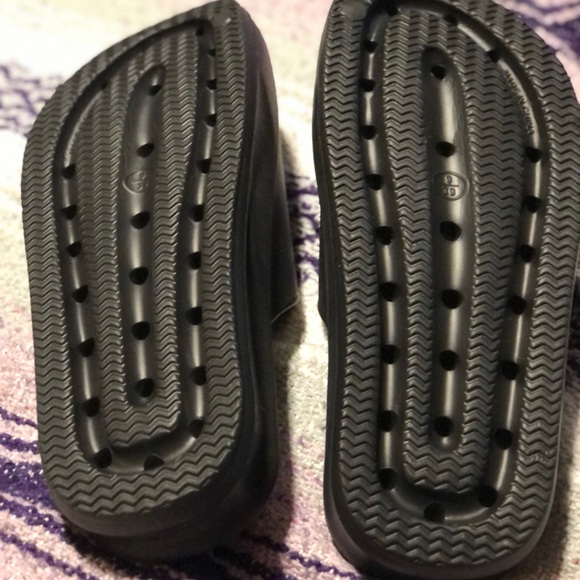 Rogue Helium Black Mens Slip Ons Size 9 - Picture 8 of 8